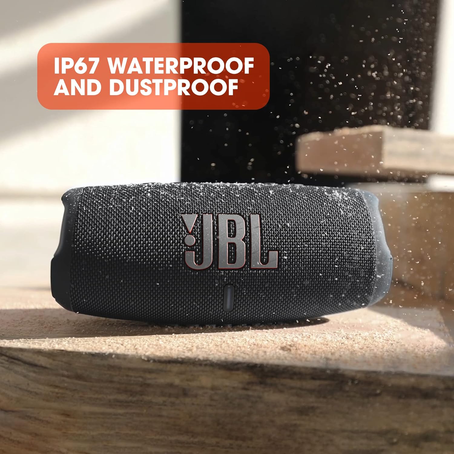 JBL Charge 5 - Built-in Charge Out for charging your devices on the fly. 6925281982088