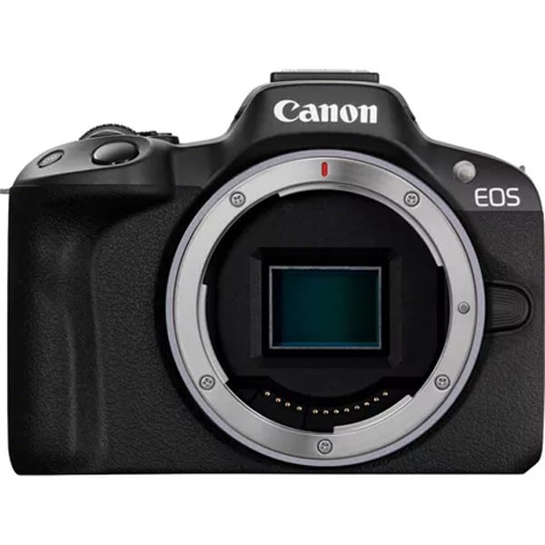 Canon EOS R50 Camera Body Black + RF-S 18-45mm F/4.5-6.3 IS STM + Vlogger Kit - Ideal for versatile content creation