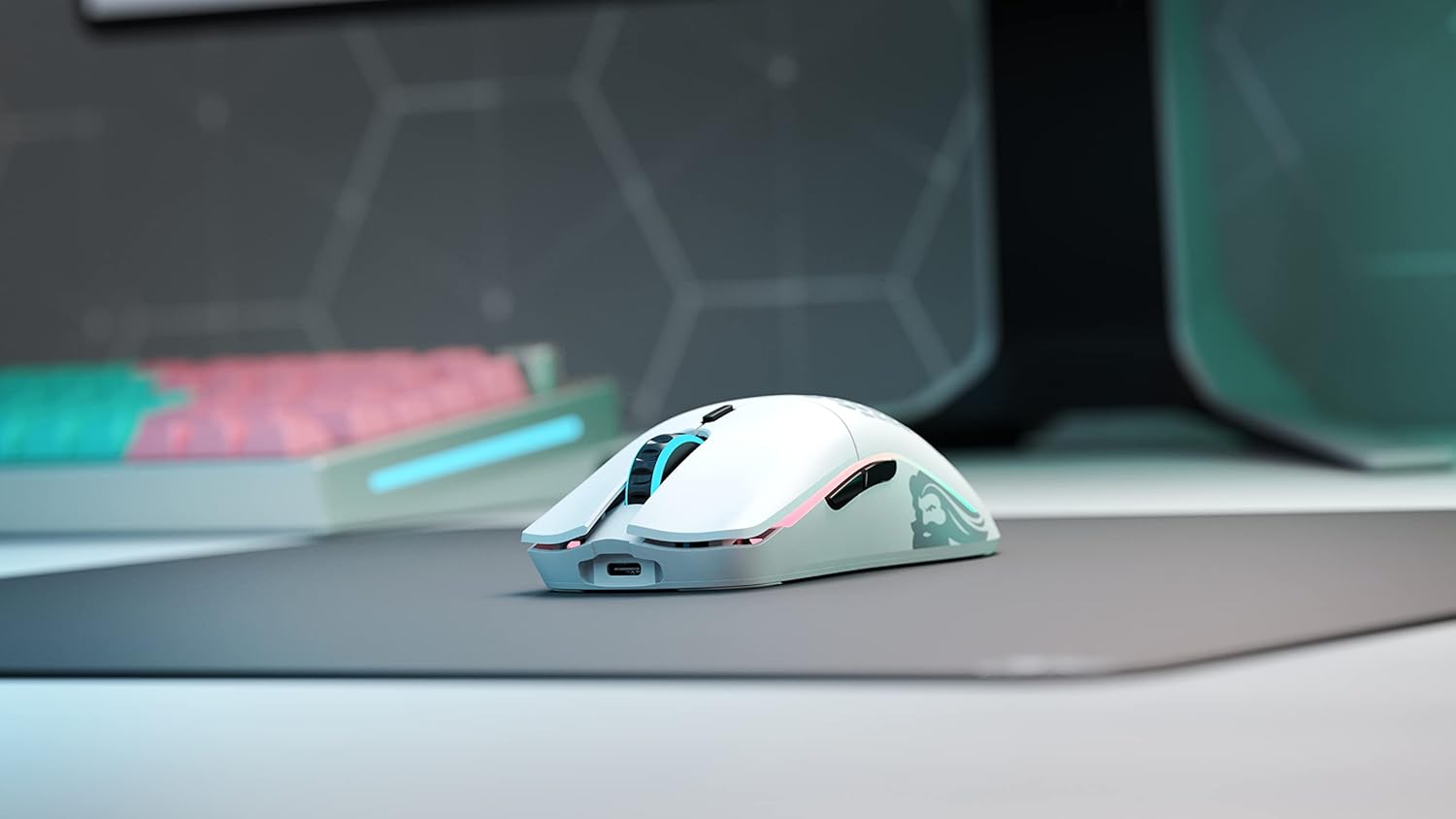 Glorious Model O Wireless Gaming Mouse - USB-C Ascended Cable - Matte White 0850005352693